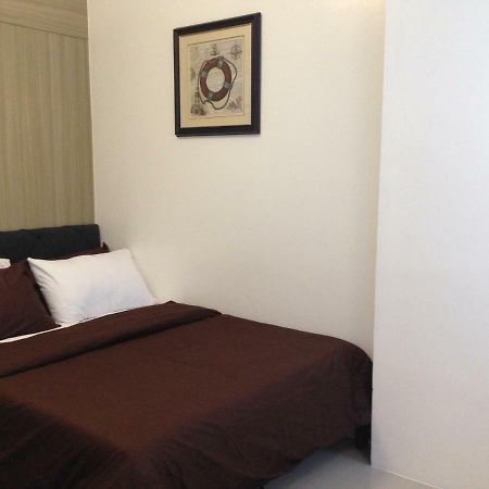 Shore Residences Moa Manila Esterno foto