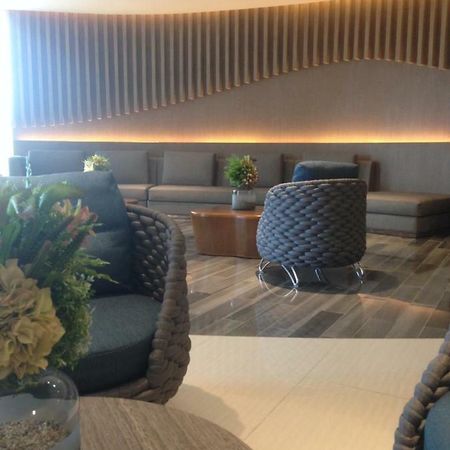 Shore Residences Moa Manila Esterno foto