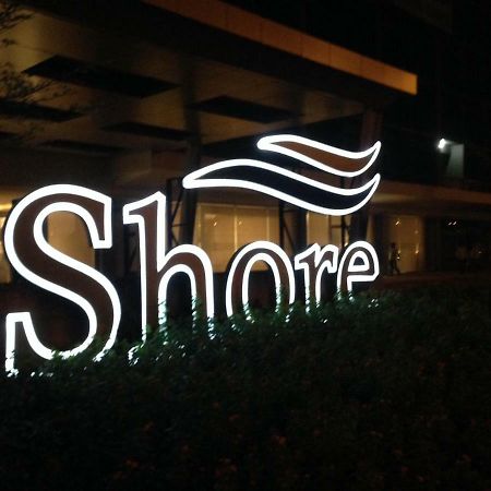 Shore Residences Moa Manila Esterno foto