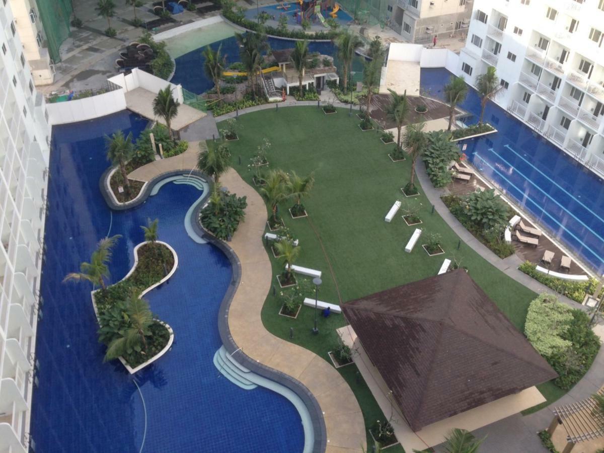 Shore Residences Moa Manila Esterno foto